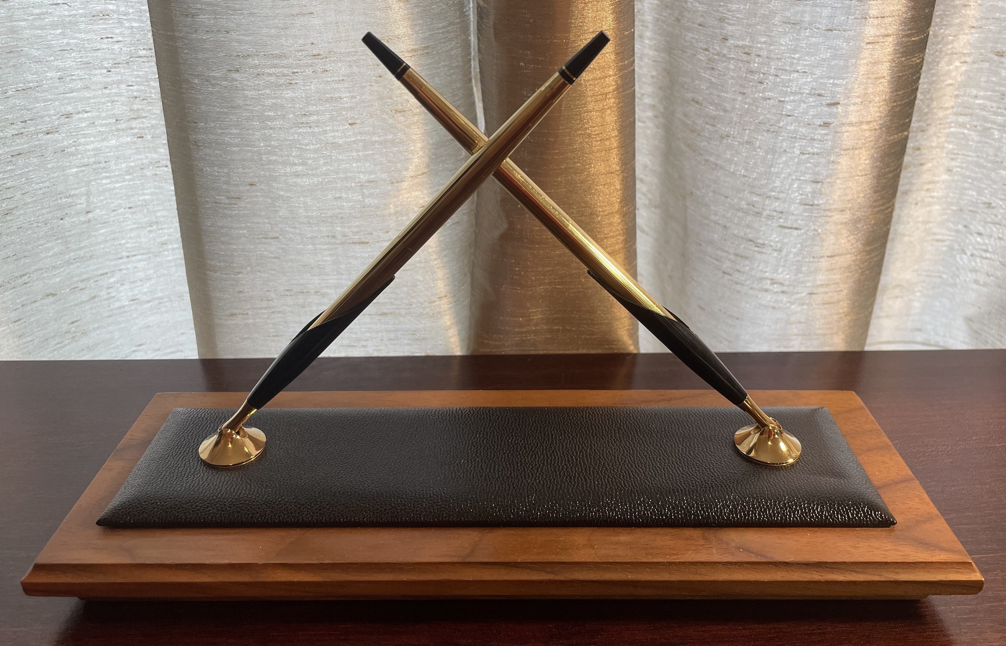Pens and Pencils: : Cross: Classic Century Walnut and Leather